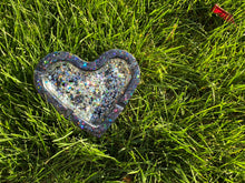 Load image into Gallery viewer, Heart Ashtray